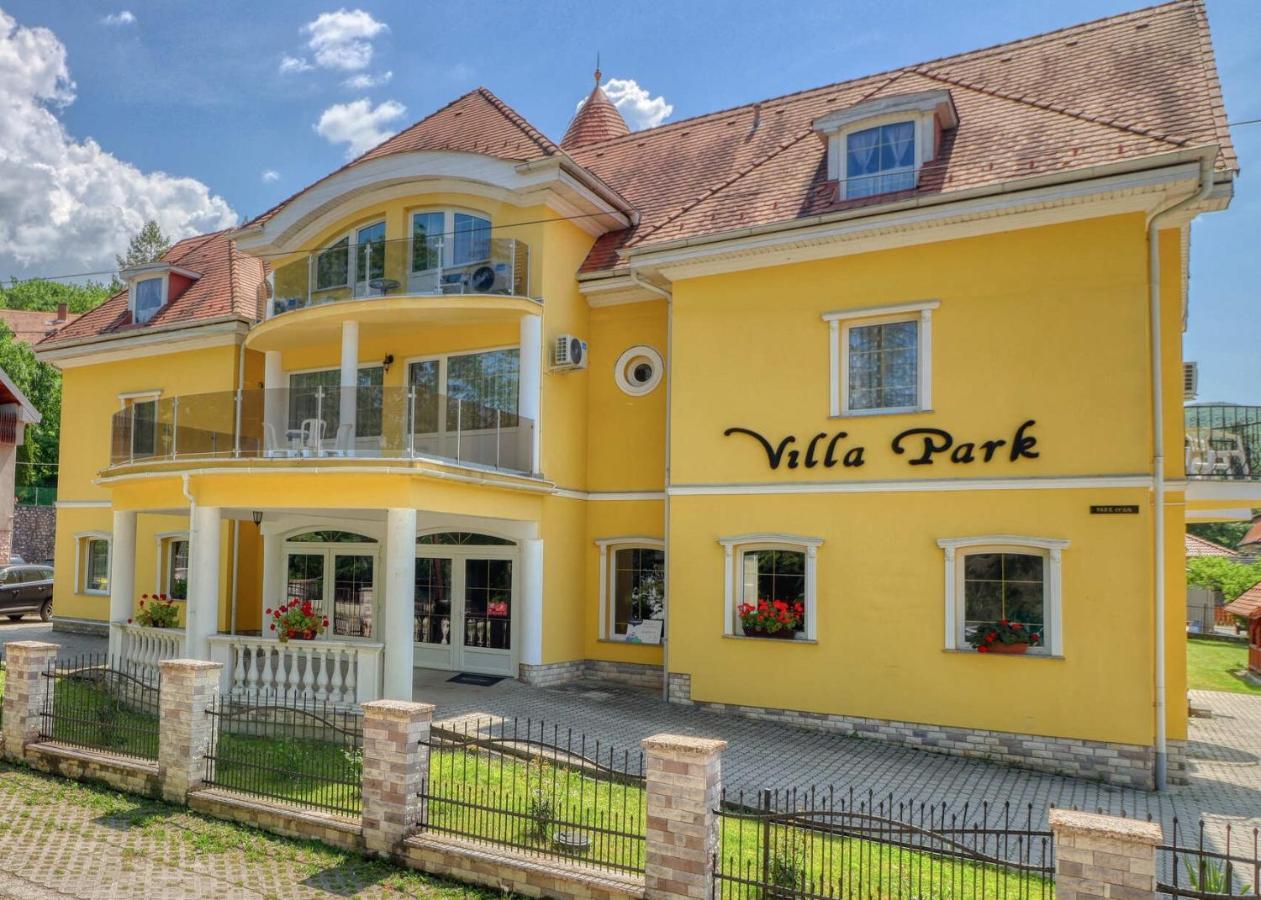 Villa Park Panzio Szilvasvarad Ngoại thất bức ảnh